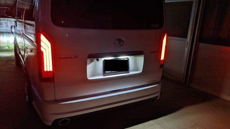 り*ん様 ハイエース　テールランプLEDフルビーム　ヘリオス　スモーク　ホワイト 楽天市場】200系 ハイエース LED フル ビーム テールランプ
