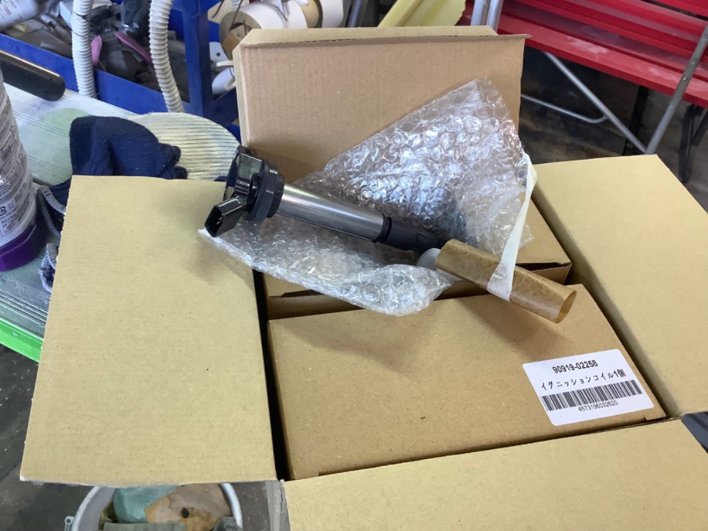 安心の6ヶ月保証 トヨタ プリウス ZVW30 イグニッションコイル