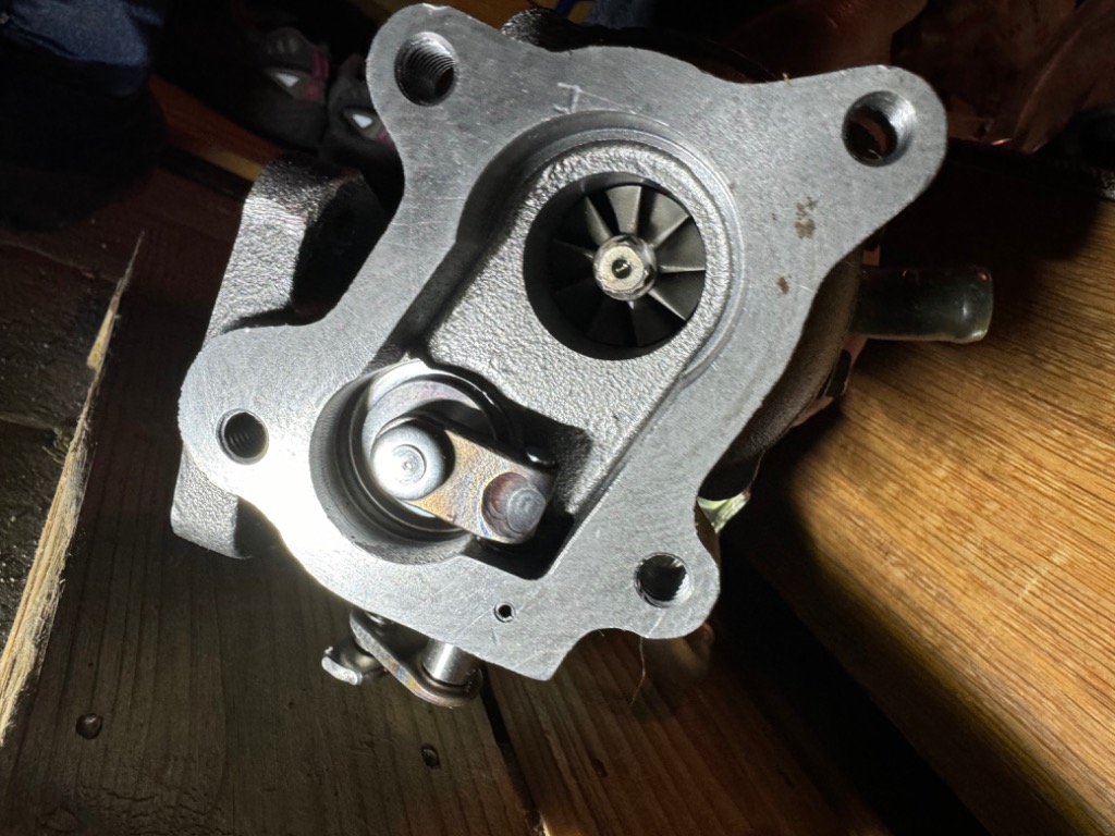 安心の半年保証 スズキ ジムニー JA11V タービン ターボ