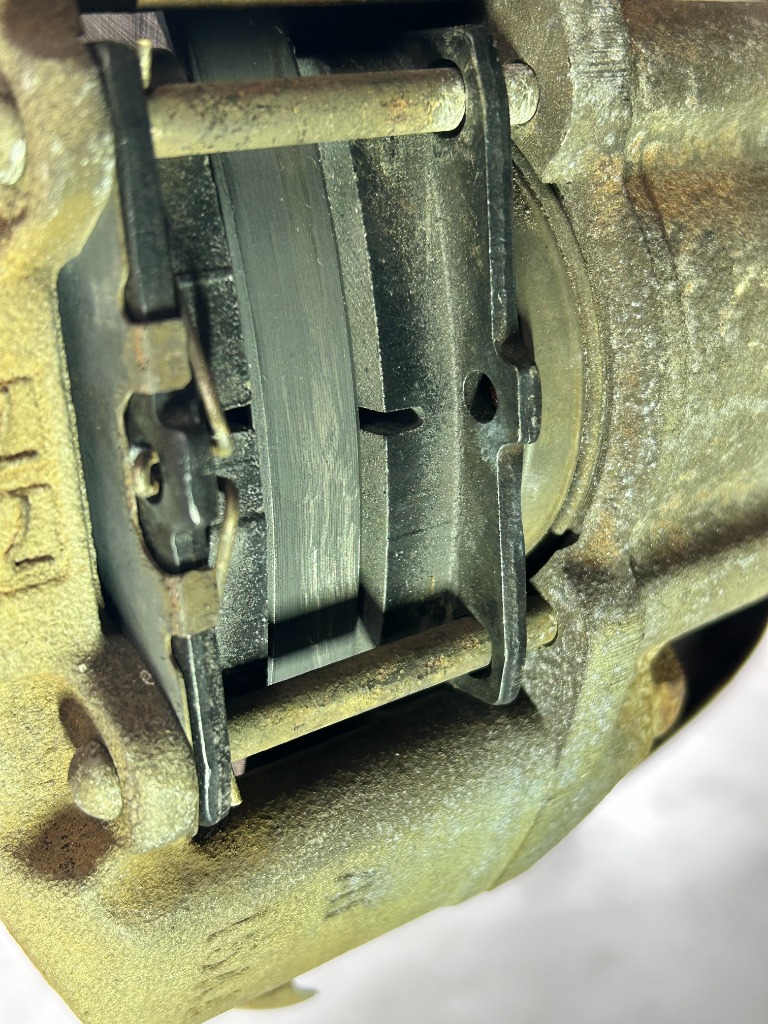 お得なセット販売 ハマーＨ1 ブレーキローター&ブレーキパッド ✨新品未使用✨ お得なセット販売 ハマーH1 ブレーキローター&ブレーキパッド