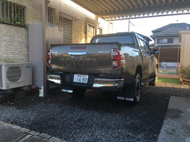 ハイラックス GUN125 HILUX 大型 マッド フラップ マッド ガード 泥除け ブラック 1台分 セット トヨタ 無地  :newparts-2516-bk:オートパーツサンライズ - 通販 - Yahoo!ショッピング