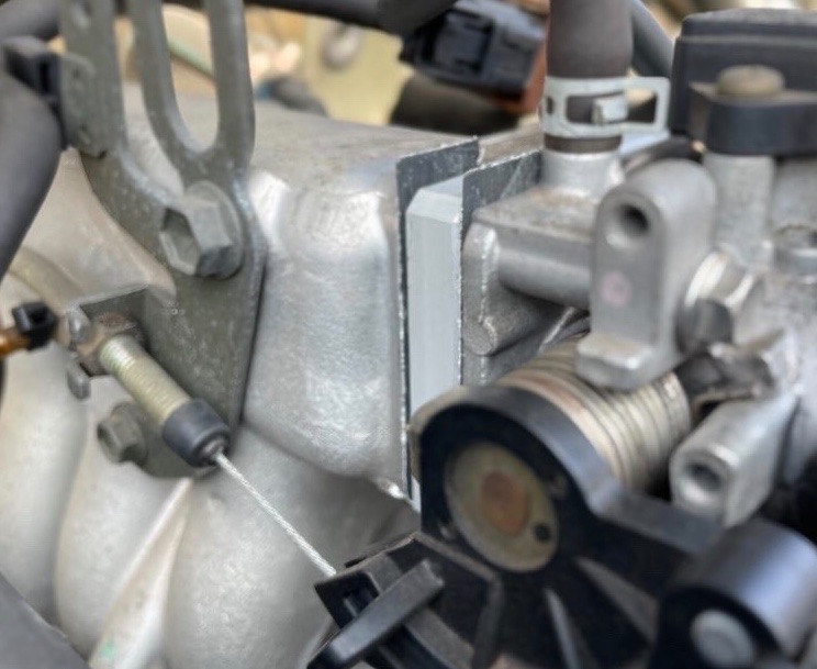 絶版スズキ ジムニー JA11 F6A エンジン スロットル ボディ スペーサー AUTOMAX izumi スズキ用 スロットルスペーサー スロットルボディ