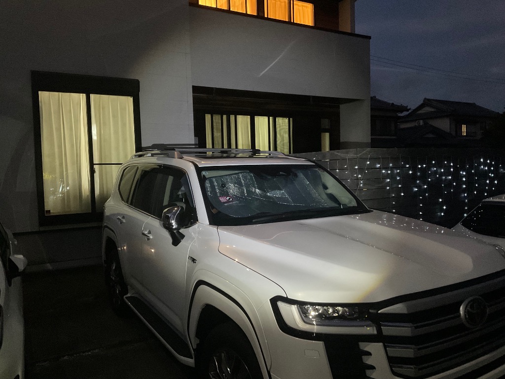 トヨタ（TOYOTA） ランクル 300系 2021年式以降現行 ルーフレール有り