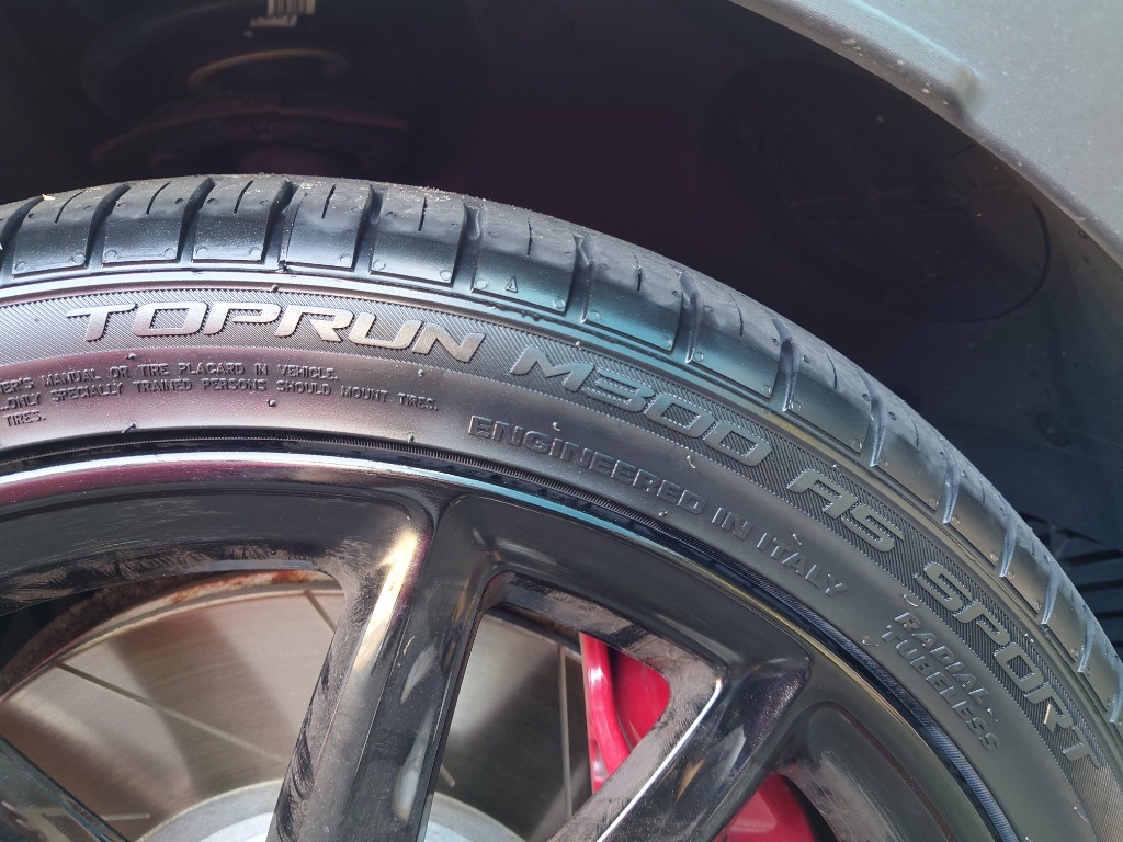 MOMO 225/40/18 1 本のみ 楽天市場】【P最大36倍！7/24 20:00〜】【取付対象】MOMO Tires