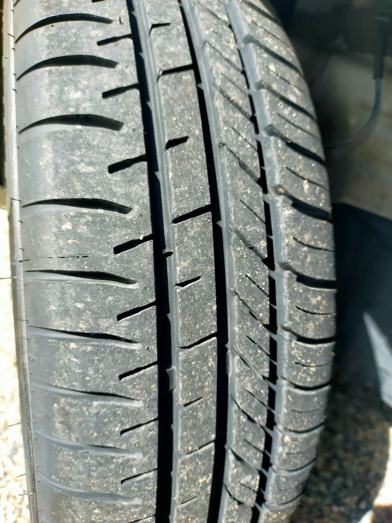 155/65R14 サマータイヤ ホイールセット MOMO Tires OUTRUN M-1