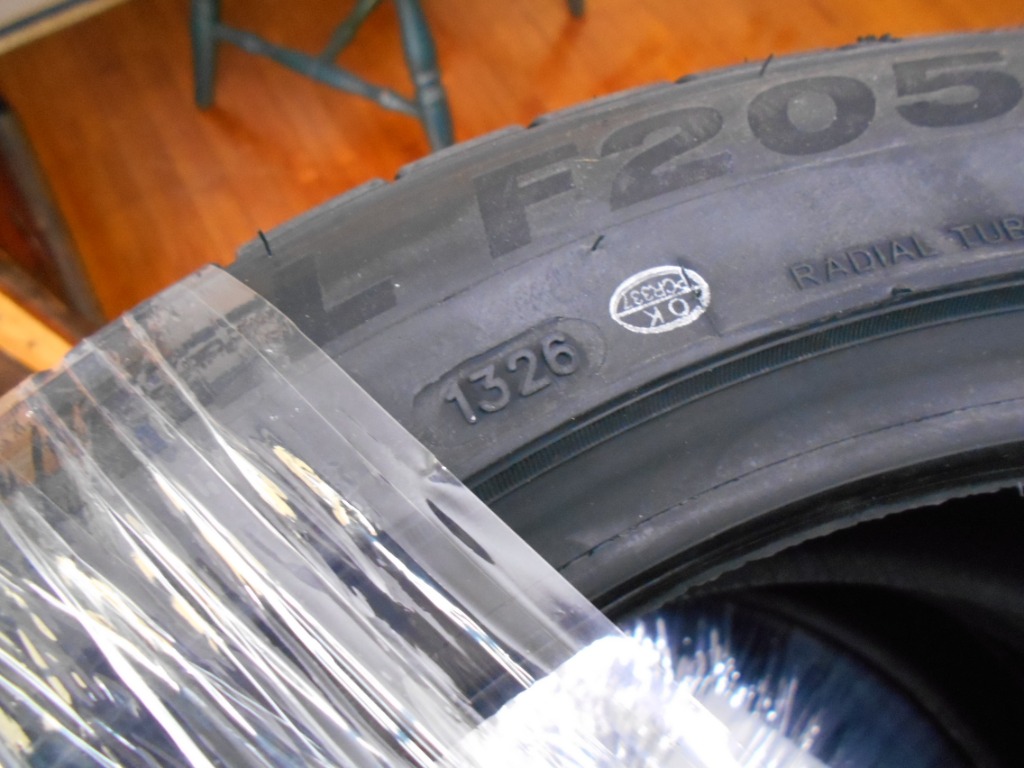 MINERVA（ミネルバ） 225/45R17 MINERVA F205 タイヤ サマータイヤ