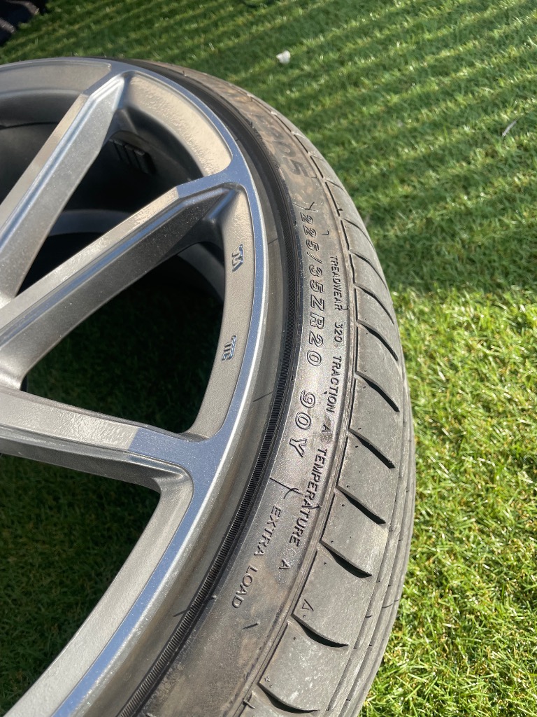 MINERVA（ミネルバ） 225/35R20 タイヤ サマータイヤ F205 : AUTOWAY