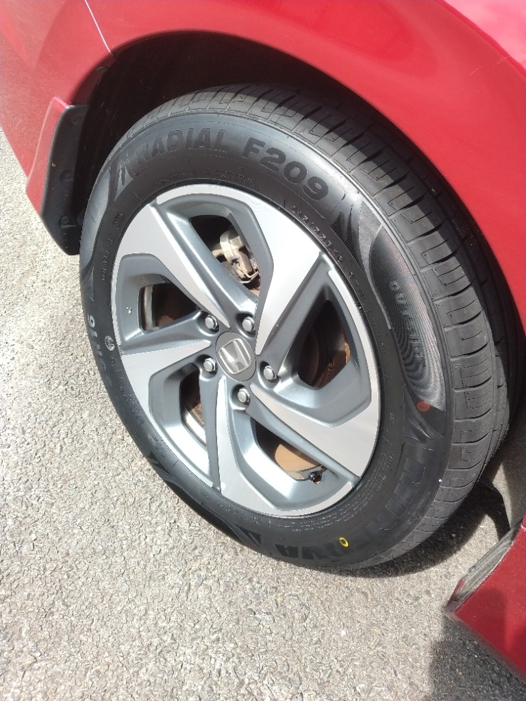 送料込み☆ミネルバ ラジアルF209☆215/65R16☆中古4本 MINERVA 4本セット 165/50R16 タイヤ サマータイヤ ミネルバ
