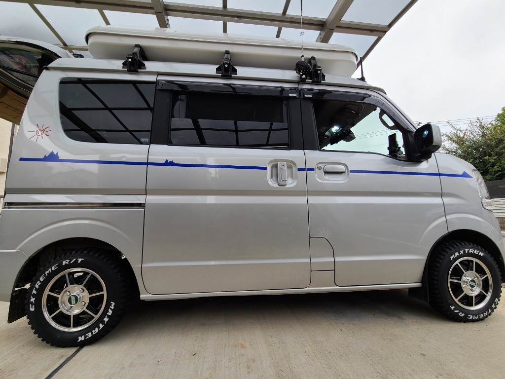 MAXTREK EXTREME R1 12インチ　キャリー　軽トラ　軽バン MAXTREK 145/80R12 サマータイヤ ホイールセット EXTREME R/T