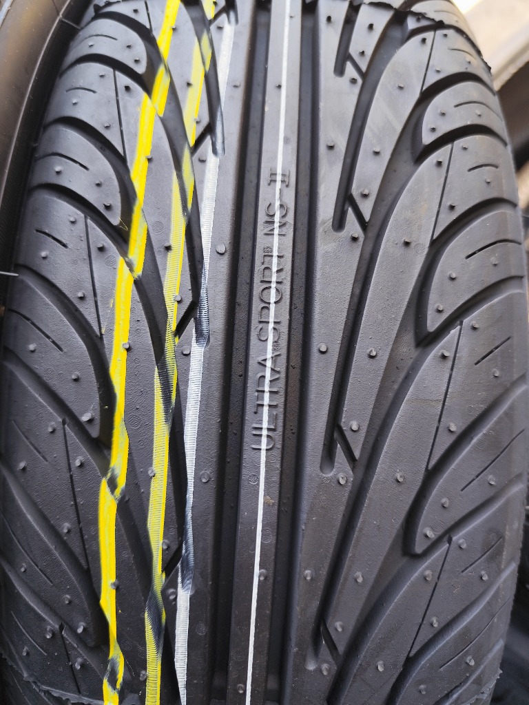 ① 155/65R14 ナンカン　ウルトラスポーツNS-2 新品未使用 NANKANG 4本セット 155/65R14 タイヤ サマータイヤ ナンカン NS