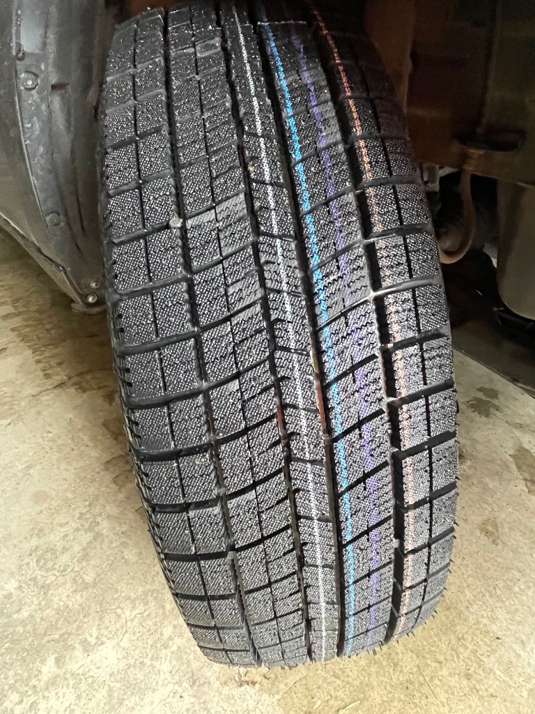 NANKANG 4本セット 205/60R16 スタッドレスタイヤ ナンカン AW-1 NANKANG 4本セット 205/60R16 スタッドレスタイヤ ナンカン AW-1