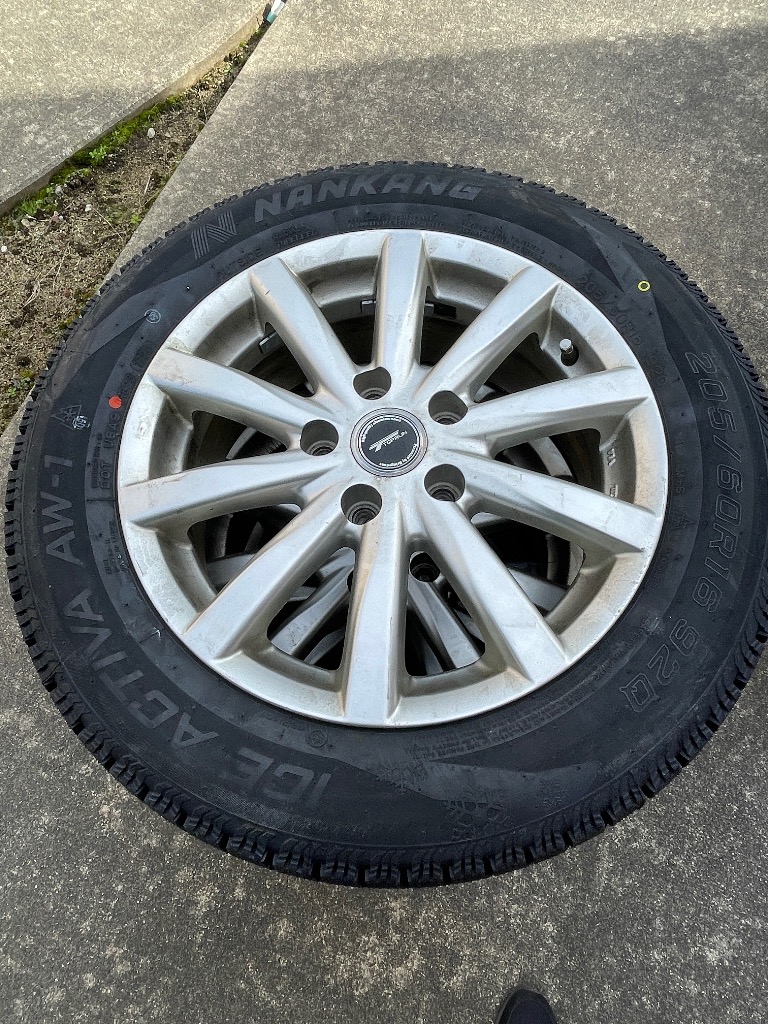 AWー1 4本セット スタッドレスタイヤ 205/60R16 NANKANG ナンカン AW-1