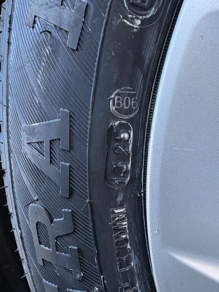RADAR（レーダー） 4本セット 185/60R15 タイヤ サマータイヤ Rivera