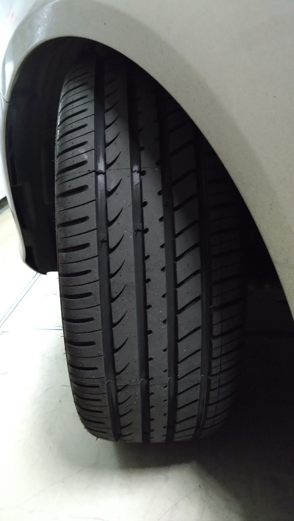 225/40 R18、ZEETEX HP6000 ecoラジアルタイヤ2022年 Amazon.co.jp: 4本セット ZEETEX(ジーテックス) タイヤ サマー
