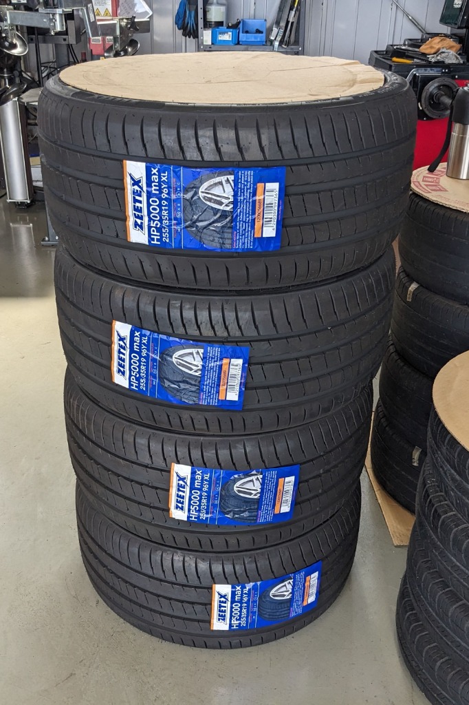 255/35R19 タイヤ サマータイヤ ZEETEX ジーテックス HP5000 max : zx00401 : AUTOWAY(オートウェイ) -  通販 - Yahoo!ショッピング