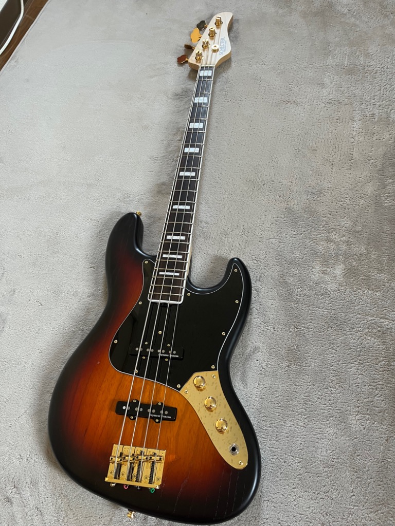 Fender（フェンダー）から「Mark Hoppus Jaguar Bass」が発売！