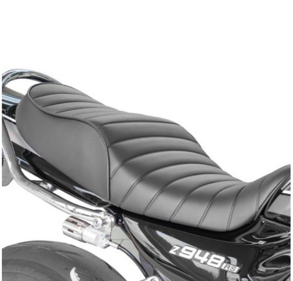 Z900RS用　アーキ　タックロールシート　中古品 期間限定おまけ付き！】Z900RS ARCHIシートASSY タックロール