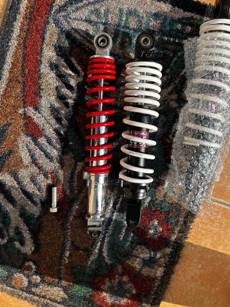 YSS GAS-DTG L.15 リアサスペンション 300mm PCX125 '10-13