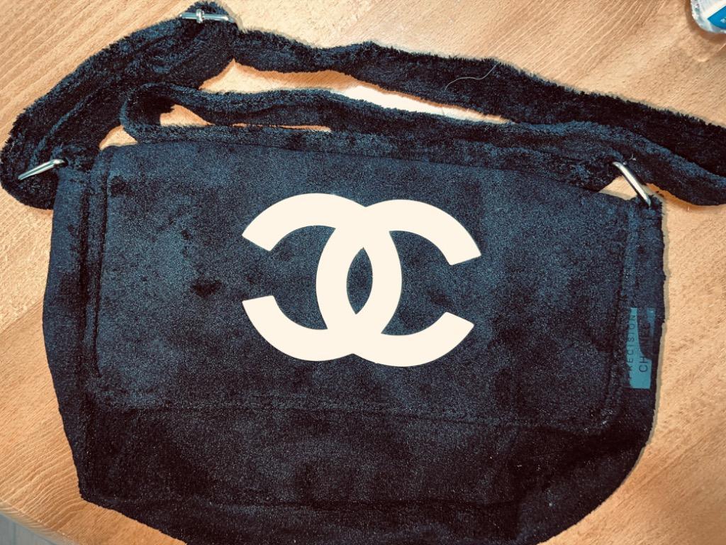 ノベルティ】 シャネル CHANEL ポーチ ショルダーバッグ 斜め掛け パイル地 海外正規品 :13:Bambi - 通販 -  Yahoo!ショッピング