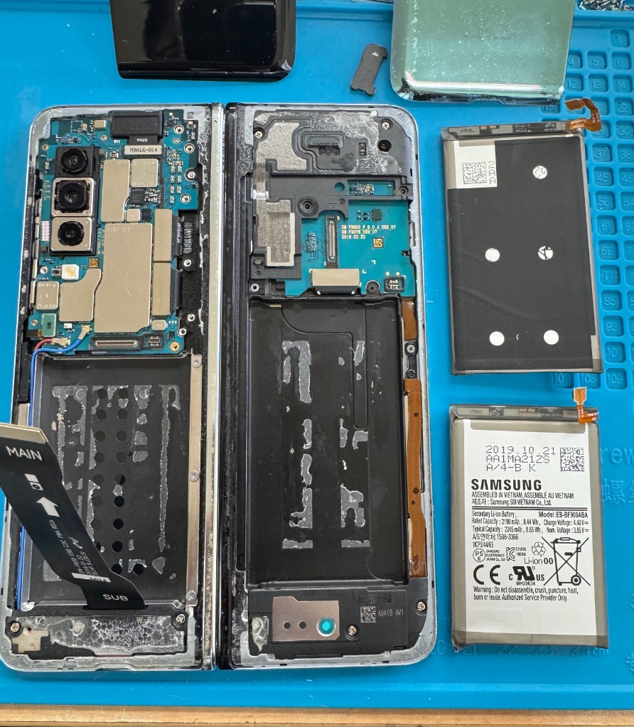 Galaxy 互換品【 新品 】Galaxy Fold 初代 au SCV44 SM-F900F SM-F9000