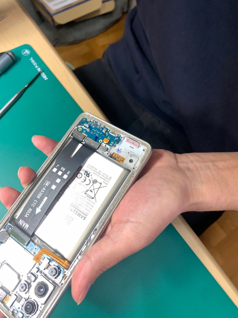 Galaxy 【 新品 】Galaxy A53 5G 日本版 / ドコモ SC-53C au Galaxy 【 新品 】Galaxy A53 5G 日本版 / ドコモ SC-53C au