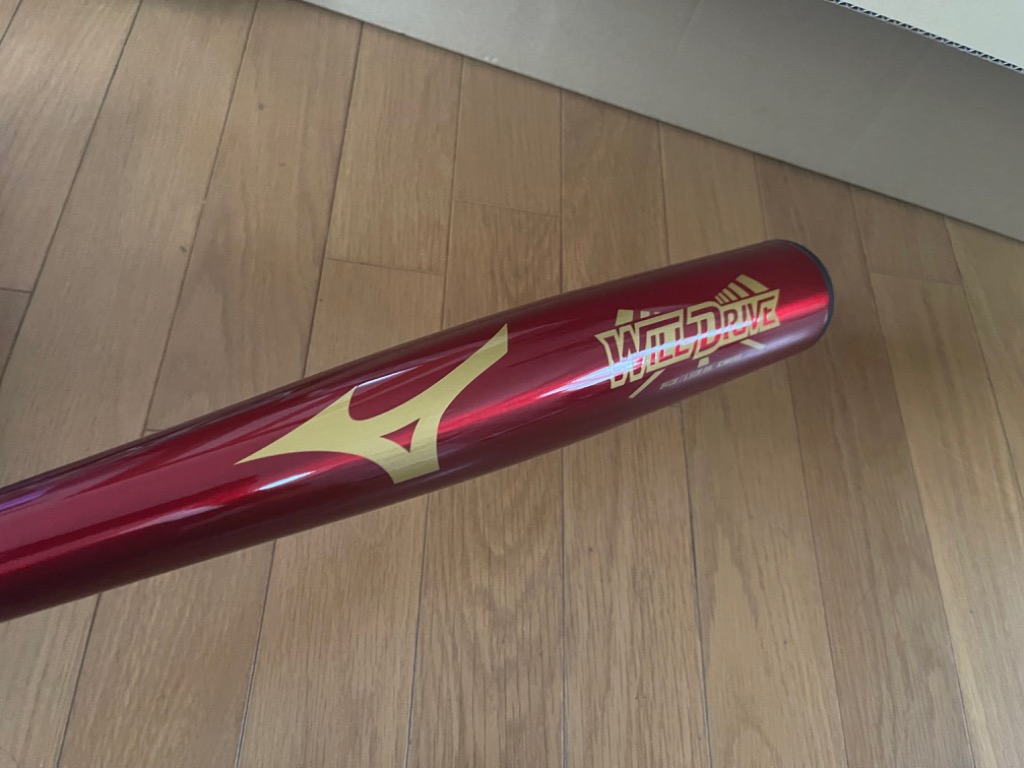 ミズノ 軟式一般用 金属バット ウィルドライブ レッド 82cm/平均680g Amazon | MIZUNO(ミズノ) 軟式用 野球 バット 軟式用金属製