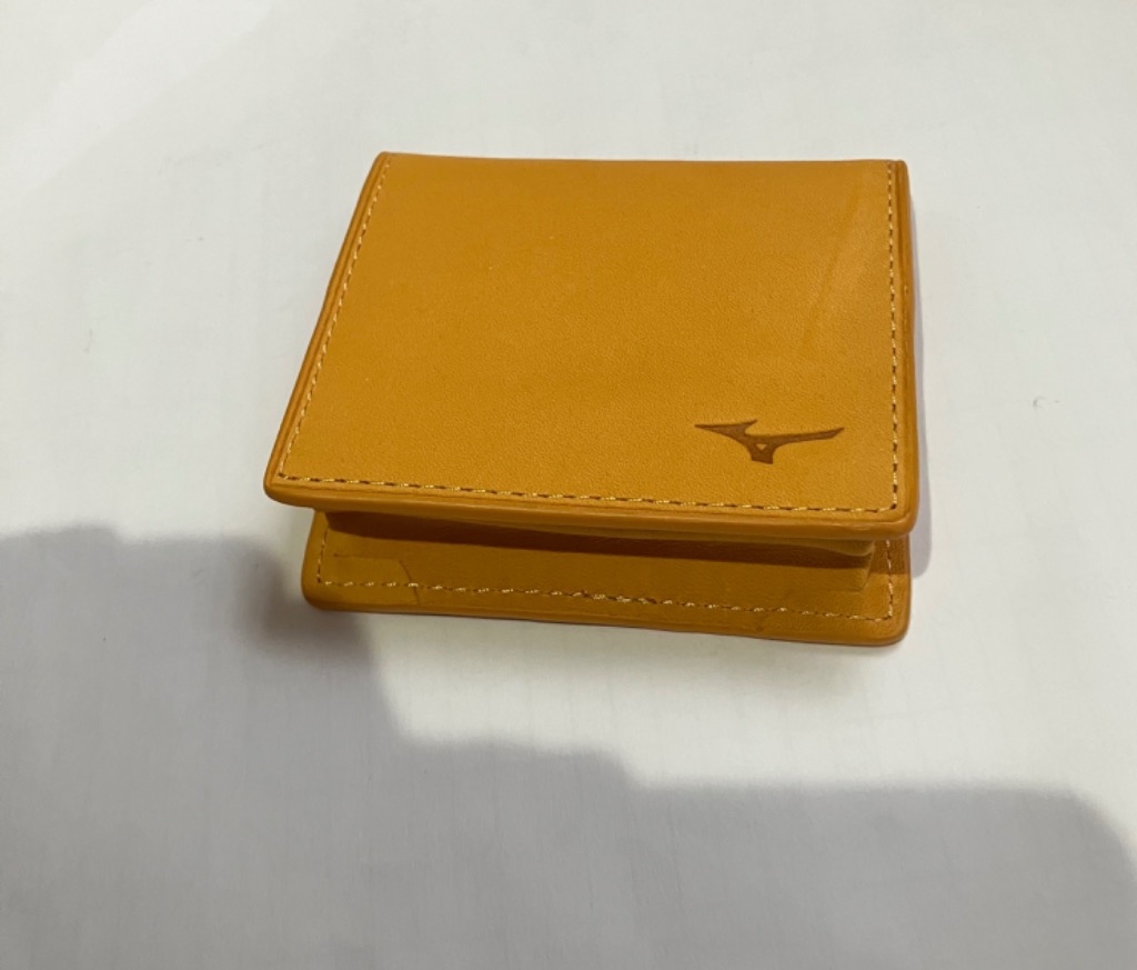 お値下げ♡LEONARD SPORT ロゴ刺しゅう　クラブケース MIZUNO ミズノ コインケース グラブ革製 BOX式 1GJYG02400
