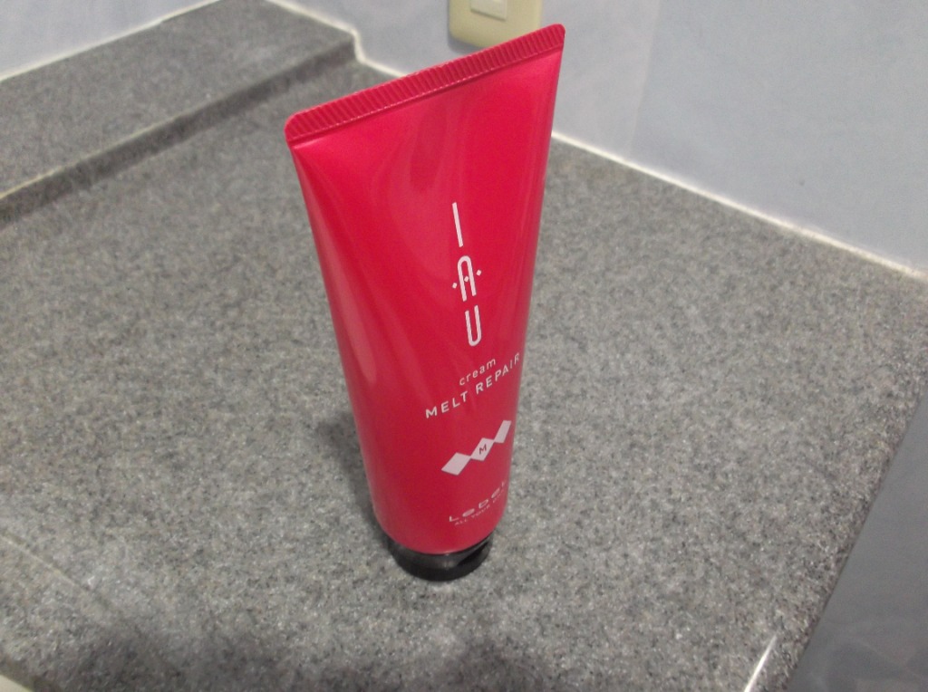 IAU（ルベル） ルベル イオ クリーム メルトリペア ヘアトリートメント