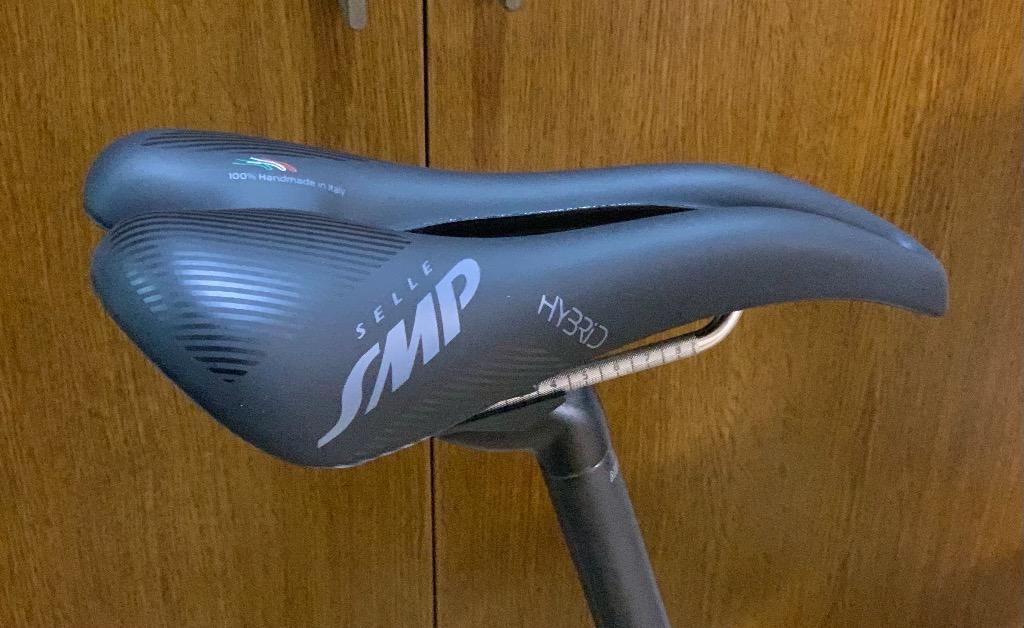 SELLE SMP HYBRID サドル 自転車 穴あきサドル お尻痛くない セラSMP ハイブリッド