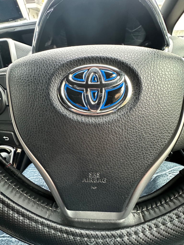 トヨタ ステアリング エンブレム ステッカー 全3色 3Dタイプ レッド ブルー カーボン ハンドル ハイブリッド シール TOYOTA ステアリングエンブレム