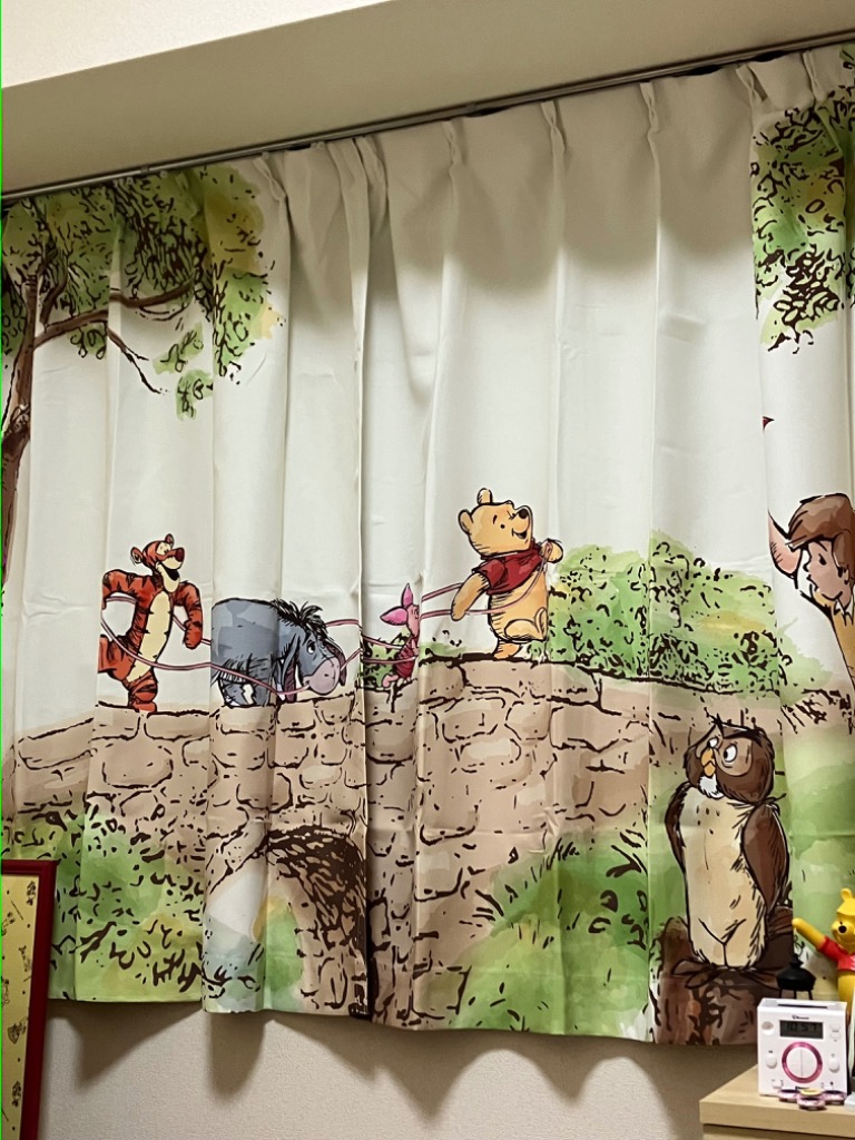 Disney（ディズニー） カーテン 遮光 一枚絵 キャラクター くまのプー