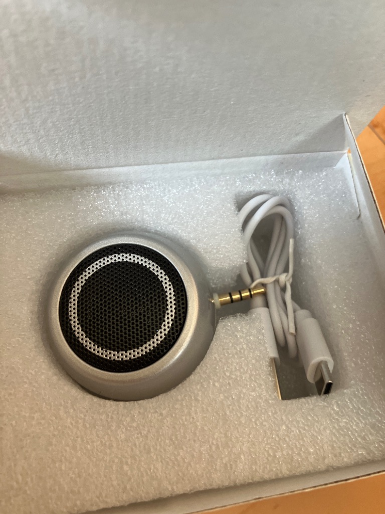 ミニポータブルBluetoothスピーカー,小型ワイヤレススピーカー シルバー 新品 超小型 Bluetoothスピーカー ワイヤレススピーカー