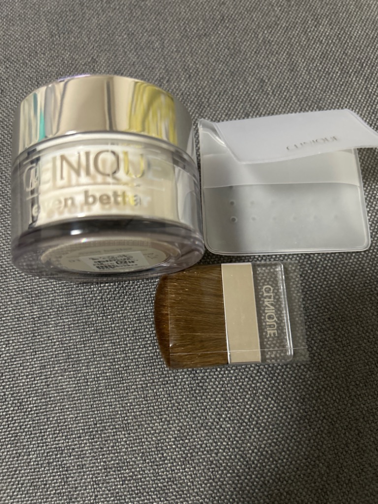 CLINIQUE クリニーク イーブンベター ブライトニング ルース