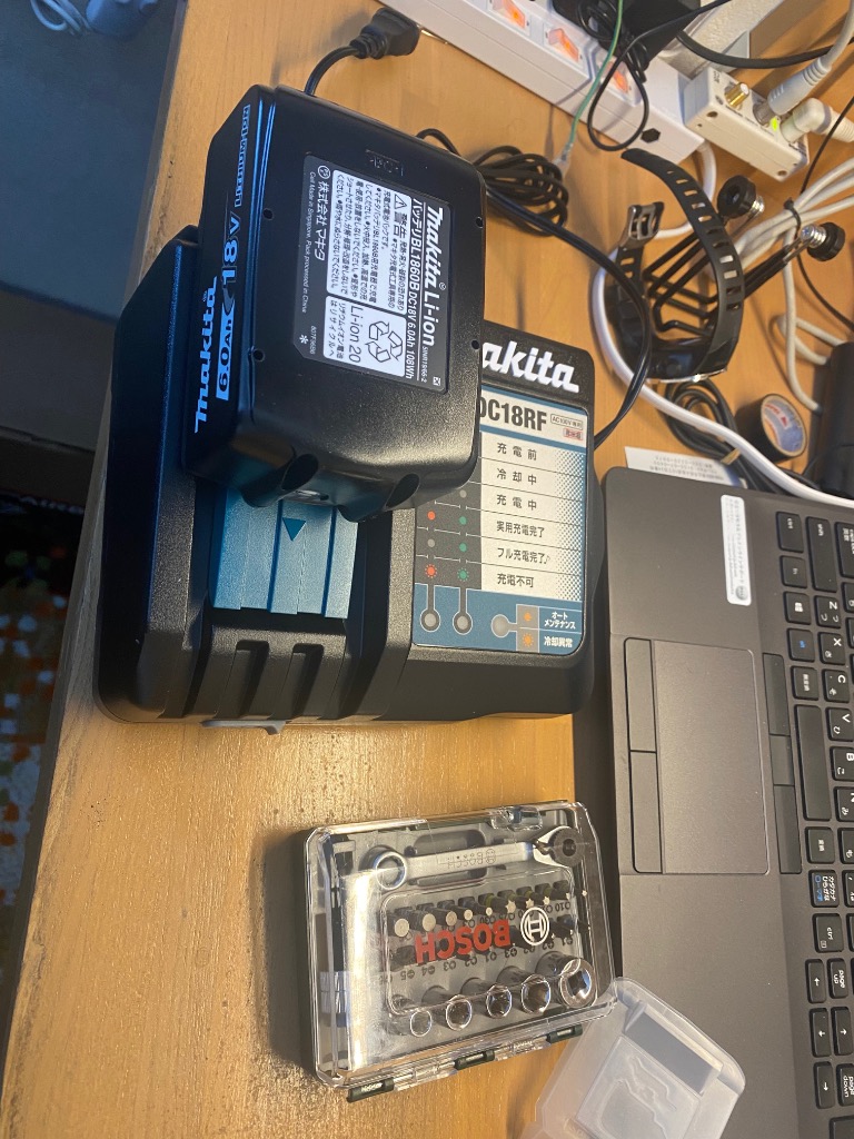 マキタ（makita） 純正 BL1860B + DC18RF バッテリー 18V 急速充電器