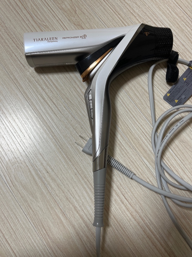 REPRONIZER 107D Plus ヘアドライヤー レシート有 正規購入 買わなくていい】美容師がレプロナイザー107D Plusドライヤーを口コミ