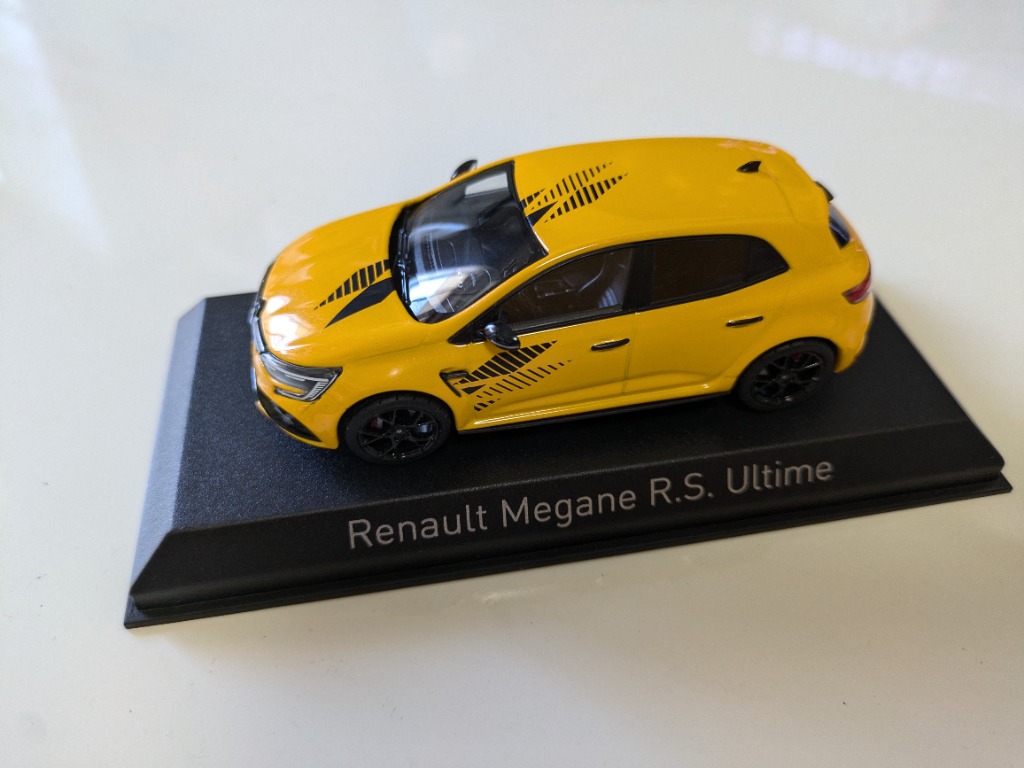 ノレブ 1/43 ルノー メガーヌ R.S. ウルティム 2023 シリウスイエロー NOREV RENAULT Megane R.S. Ultime  ミニカー