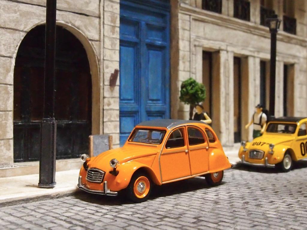 シュコー 1/64 ペーパーボックス エディション シトロエン 2CV