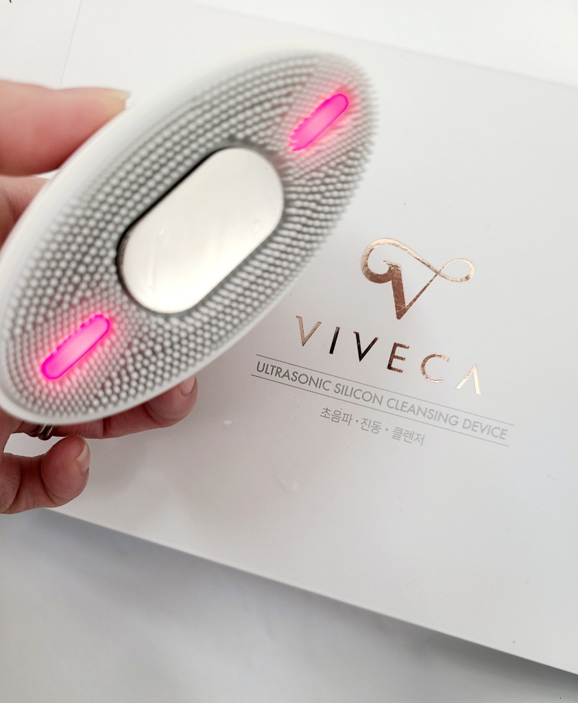 VIVECA 美顔器 ホワイト Amazon.co.jp: VIVECA リボーンガルバニックデバイス : ビューティー