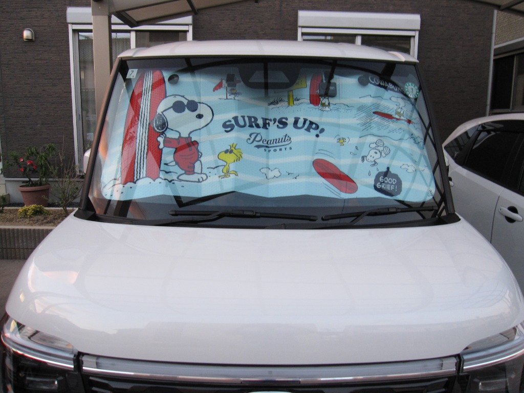 SNOOPY サンシェード 日よけ 車 くるま パーキング フロント