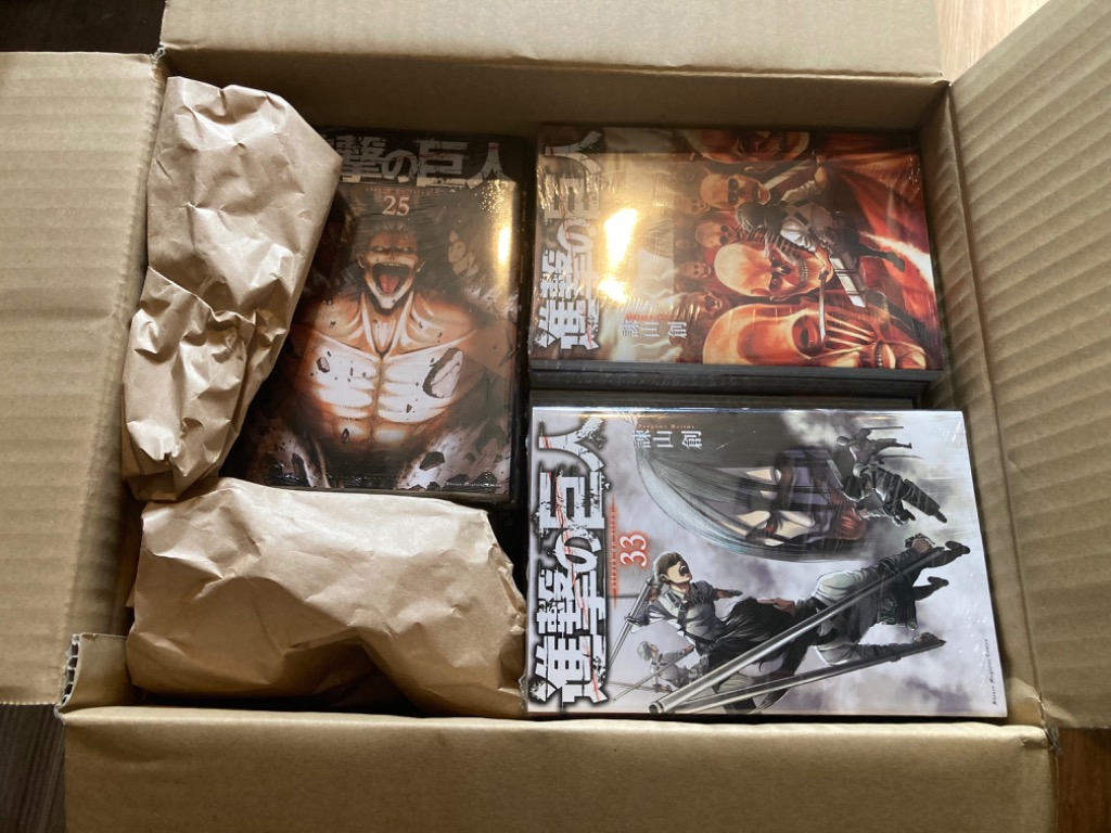 進撃の巨人 1-34 進撃の巨人 コミック 1-34巻 オリジナル収納BOX付き + 進撃の