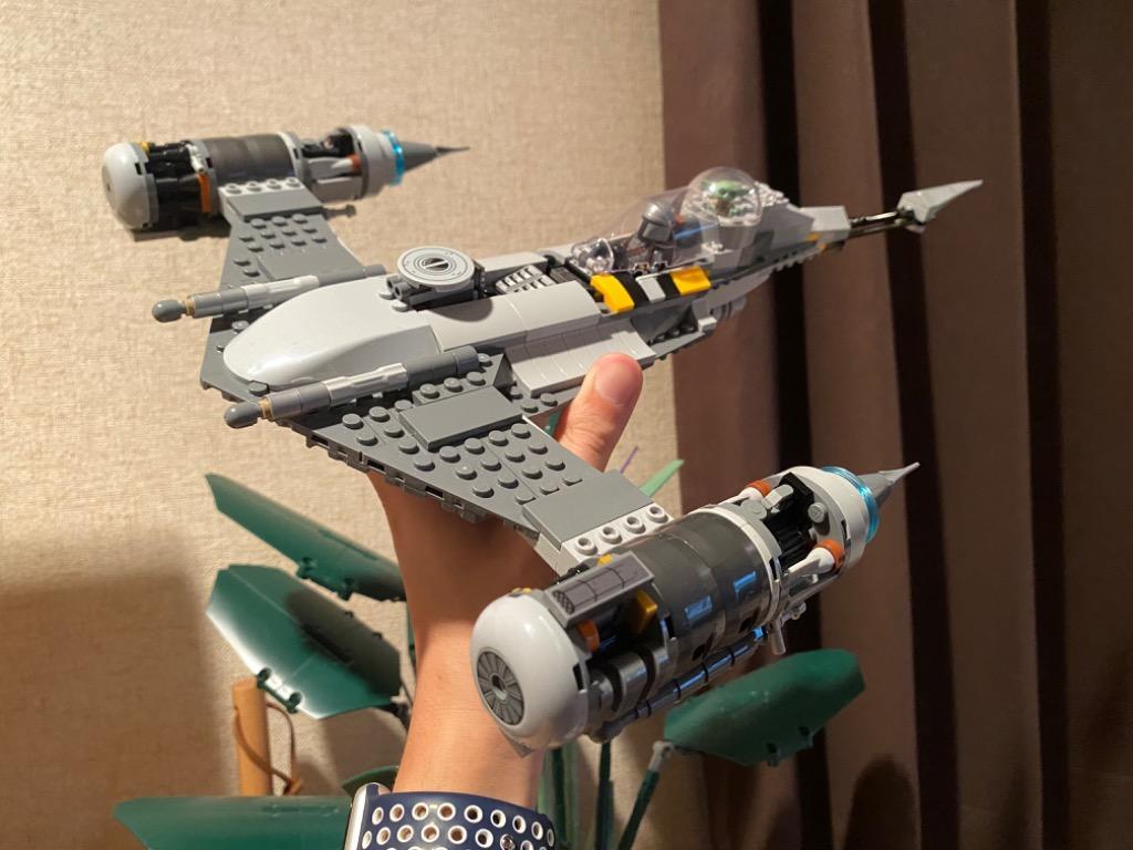 レゴ　スターウォーズ　マンダロリアン N-1スターファイター 75325 Amazon.com: LEGO Star Wars The Mandalorian's N-1 Starfighter