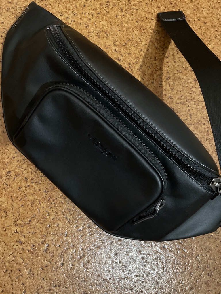 COACH（コーチ） 並行輸入 ボディバッグ ウエストバッグ スムース