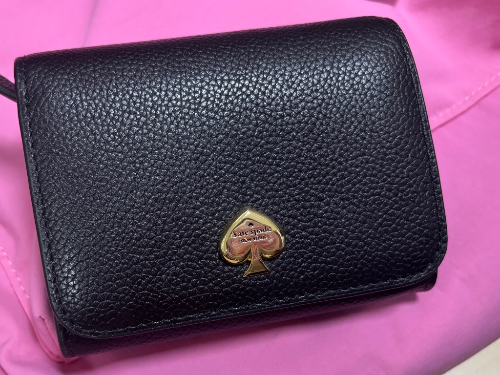 新品 ケイトスペード kate spade 2つ折り財布 SMALL FLAP WALLET ブラック kate spade NEW YORK（ケイト・スペード ニューヨーク） ケイト