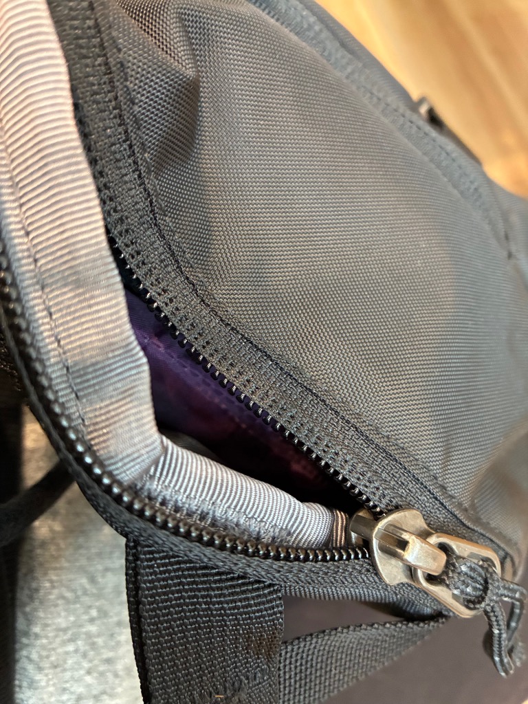 【レア】 パタゴニア patagonia ボディバック USA製 パタゴニア ボディバッグ メンズ レディース ブランド PATAGONIA