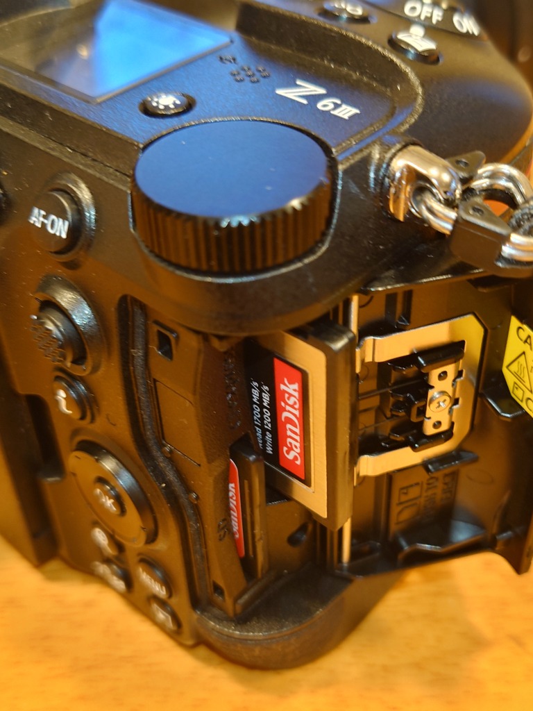Zシリーズ（Nikon） [新品]Nikon ニコン Z6III ボディ