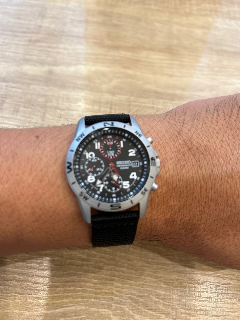 SEIKO クロノグラフ 100M防水 時計　最終値下 SEIKO セイコー 逆輸入 クロノグラフ メンズ 腕時計 人気