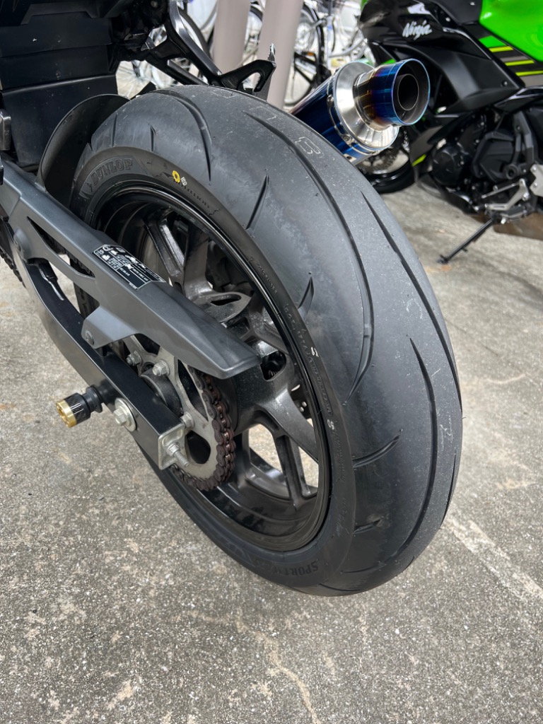 DUNLOP ダンロップ 汎用 SPORTMAX Q-LITE 110/70-17 54H TL