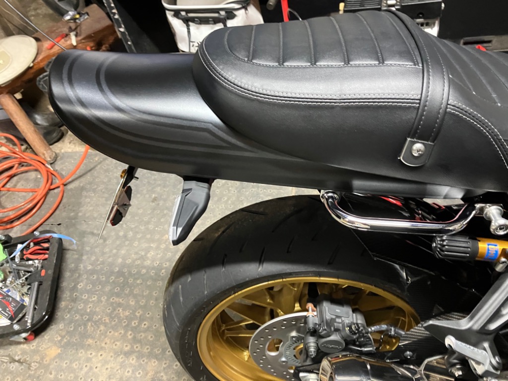 ARCHI アーキ Z900RS SE ロングテールカウルZ900RS SE 25（メタリック