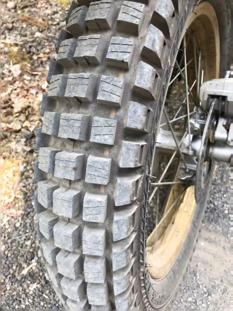 IRC アイアールシー 汎用 TRIAL WINNER TR-011 TOURIST 4.00-18