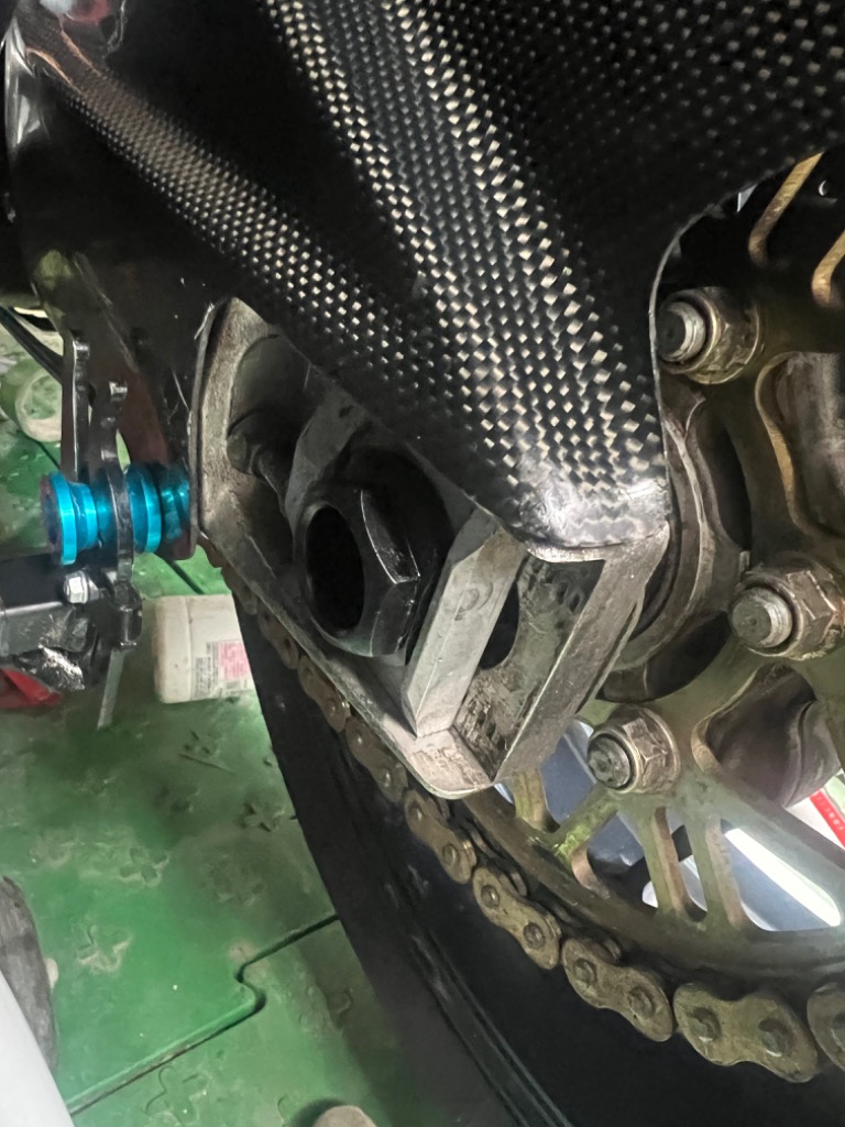円高還元 ラジカル 99〜07 リヤ クロモリアクスルシャフト GSX1300R ゲームセンター・ゲームカード